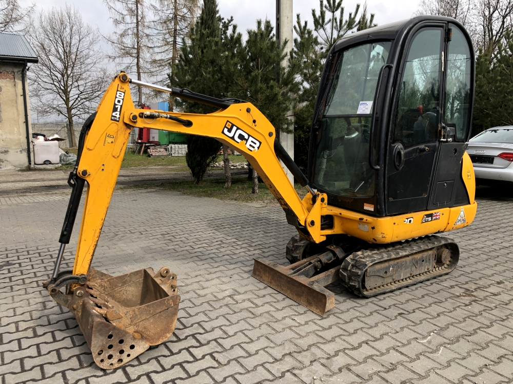 Какой мини экскаватор. Мини экскаватор JCB 8014 CTS С. Мини экскаватор TOPTEC 2500e. Мини экскаватор ДСБ г8030. Мини экскаватор Мерседес МВ.