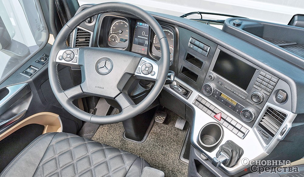 Кабина Mercedes-Benz Actros
